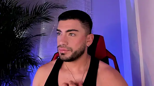 Alexander Diiaz online show from 10, 10, 2025