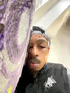 Snapshot of fitsexyman chatting on 29, 9, 2025 fitsexyman online show from 29, 9, 2025