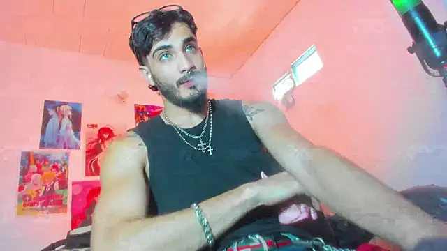 LovexJuxn  online show from 22, 12, 2025