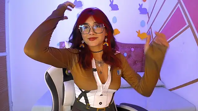 Snapshot of Lucy_boobss chatting on 8, 4, 2026 Lucy boobss online show from 8, 4, 2026