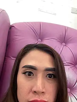 Snapshot of The_Stunning_stephanie chatting on 5, 11, 2025 The Stunning stephanie online show from 5, 11, 2025