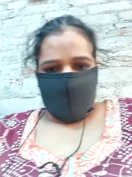 Manvi tyagi online show from 5, 10, 2025