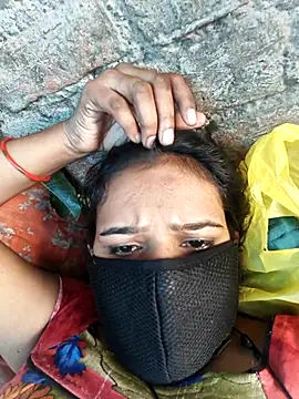 Manvi tyagi online show from 9, 10, 2025