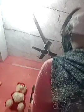 Manvi tyagi online show from 15, 10, 2025