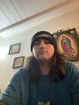 Snapshot of crashnasty chatting on 25, 11, 2025 crashnasty online show from 25, 11, 2025