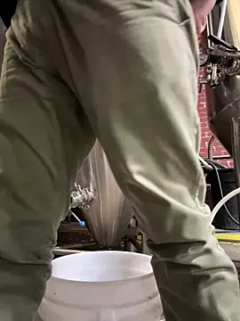 Snapshot of crashnasty chatting on 11, 2, 2026 crashnasty online show from 11, 2, 2026