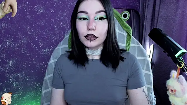 Snapshot of MargarettRose chatting on 8, 7, 2026 MargarettRose online show from 8, 7, 2026