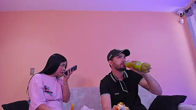 aronandluna online show from 11, 10, 2025