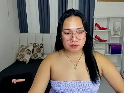 TsUncutKaren online show from 11, 1, 2026