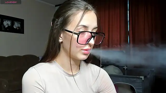 Snapshot of evacooper1 chatting on 15, 9, 2025 evacooper1 online show from 15, 9, 2025