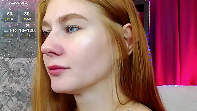 JuliaPowers  online show from 21, 9, 2025