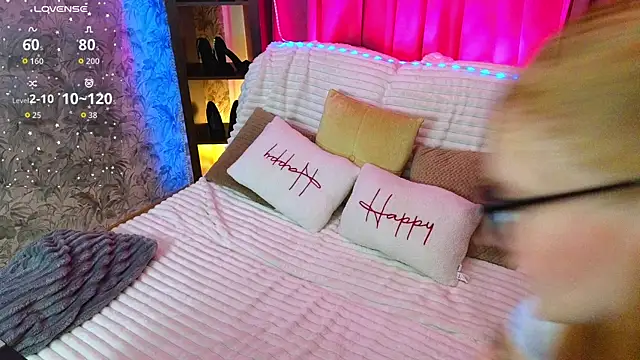 JuliaPowers  online show from 29, 9, 2025