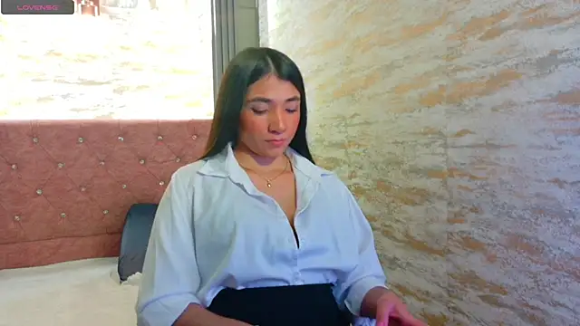 Aurora jones11 online show from 25, 9, 2025