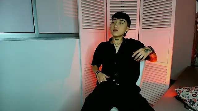 Snapshot of Eryx_Eriscor chatting on 14, 11, 2025 Eryx Eriscor online show from 14, 11, 2025