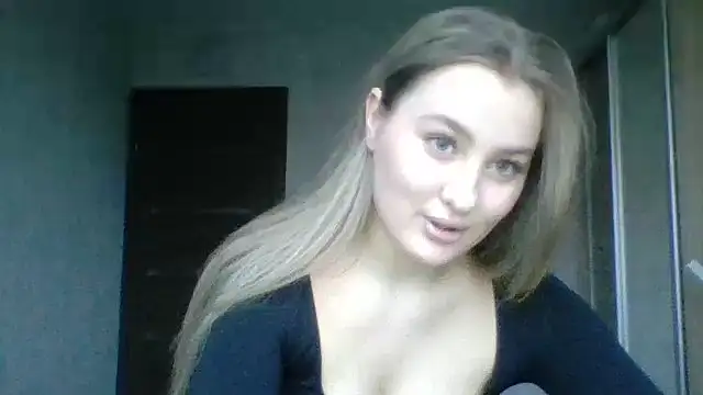 Karyllia online show from 4, 10, 2025