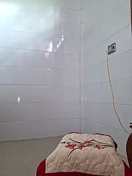 Snapshot of LazdyLy chatting on 21, 9, 2025 LazdyLy online show from 21, 9, 2025