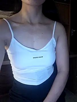 Snapshot of LazdyLy chatting on 20, 10, 2025 LazdyLy online show from 20, 10, 2025