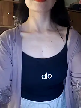 Snapshot of LazdyLy chatting on 22, 10, 2025 LazdyLy online show from 22, 10, 2025