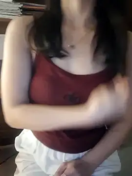 Snapshot of LazdyLy chatting on 5, 11, 2025 LazdyLy online show from 5, 11, 2025