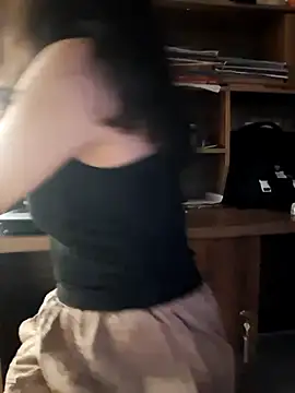 Snapshot of LazdyLy chatting on 9, 11, 2025 LazdyLy online show from 9, 11, 2025