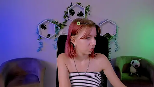 Snapshot of gloria_bubble chatting on 26, 6, 2026 gloria bubble online show from 26, 6, 2026