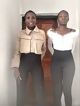 Melanin2002 online show from 24, 4, 2026