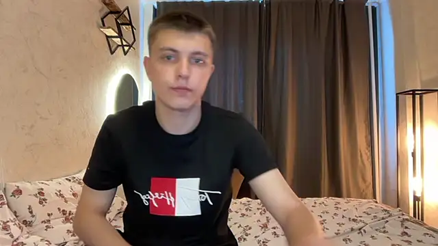 Denisx444 online show from 2, 7, 2026