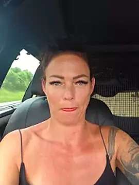 SydneySchmid online show from 4, 6, 2026