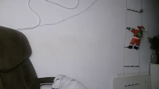 Snapshot of MartaXLove chatting on 15, 12, 2025 MartaXLove online show from 15, 12, 2025