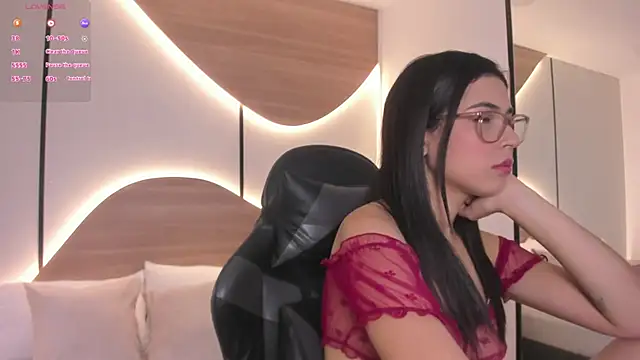 desireee  online show from 10, 11, 2025