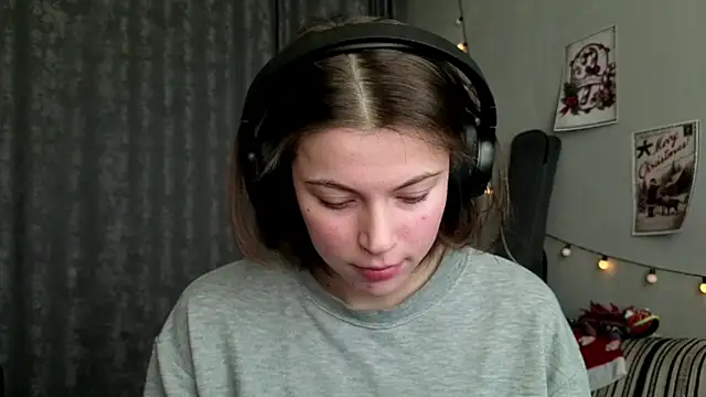 CutieAnny online show from 12, 1, 2026