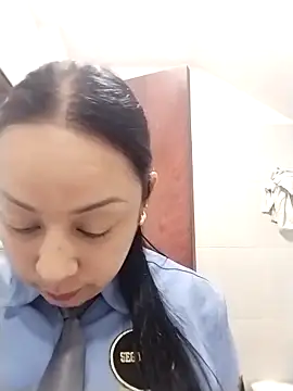 Snapshot of CRISTAL__11 chatting on 14, 11, 2025 CRISTAL 11 online show from 14, 11, 2025