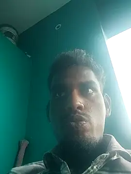 Snapshot of Tamilgud23 chatting on 14, 10, 2025 Tamilgud23 online show from 14, 10, 2025