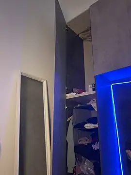 Snapshot of YumiLux chatting on 27, 3, 2026 YumiLux online show from 27, 3, 2026