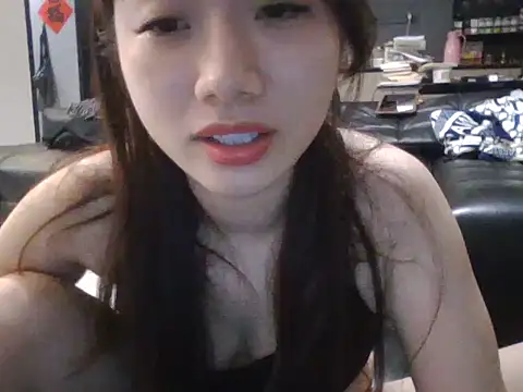 Snapshot of Amy-bb chatting on 17, 9, 2025 Amy-bb online show from 17, 9, 2025