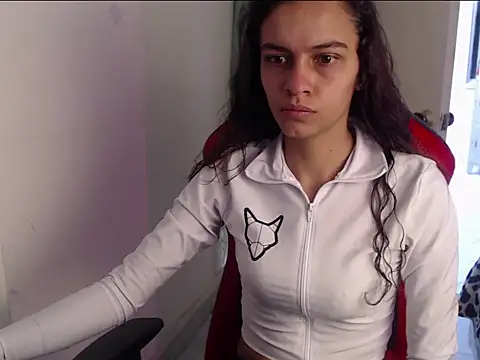 Skylovershot online show from 14, 3, 2026