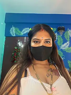 Snapshot of V-Hot-Sweti chatting on 15, 4, 2026 V-Hot-Sweti online show from 15, 4, 2026