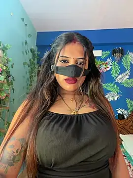 Snapshot of V-Hot-Sweti chatting on 29, 4, 2026 V-Hot-Sweti online show from 29, 4, 2026