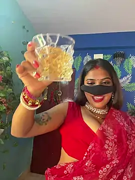 Snapshot of V-Hot-Sweti chatting on 2, 6, 2026 V-Hot-Sweti online show from 2, 6, 2026