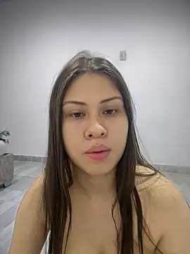 Layla fontainex x online show from 17, 7, 2026