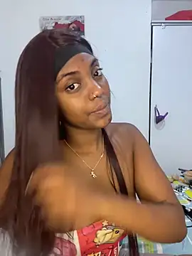 zaracollins01 online show from 13, 3, 2026