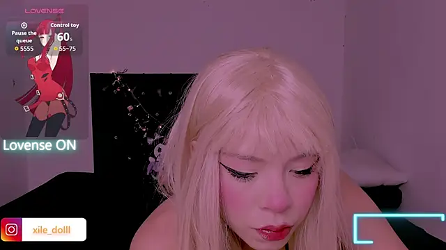 Xilee doll online show from 27, 11, 2025