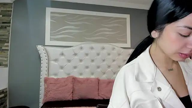  camila ortiz online show from 3, 10, 2025