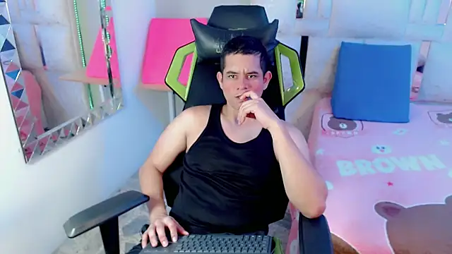 jhavii  online show from 11, 9, 2025