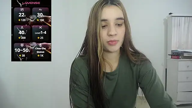 Snapshot of Ambar_lynn chatting on 17, 10, 2025 Ambar lynn online show from 17, 10, 2025