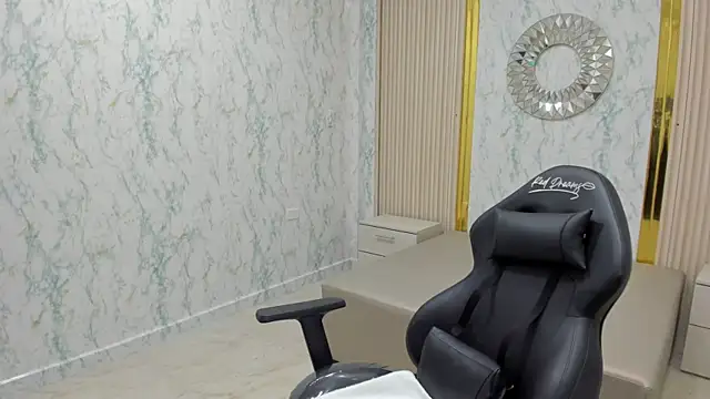 KatyBlondee online show from 17, 11, 2025