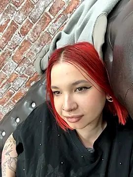 Snapshot of VeronicaLine chatting on 10, 9, 2025 VeronicaLine online show from 10, 9, 2025