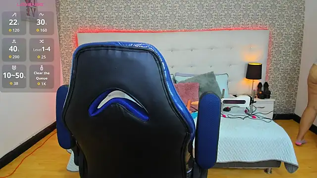 Manu silver  online show from 24, 9, 2025