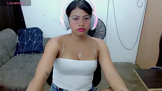 Dulce2415 online show from 18, 3, 2026