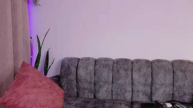 samiradoll online show from 15, 6, 2026
